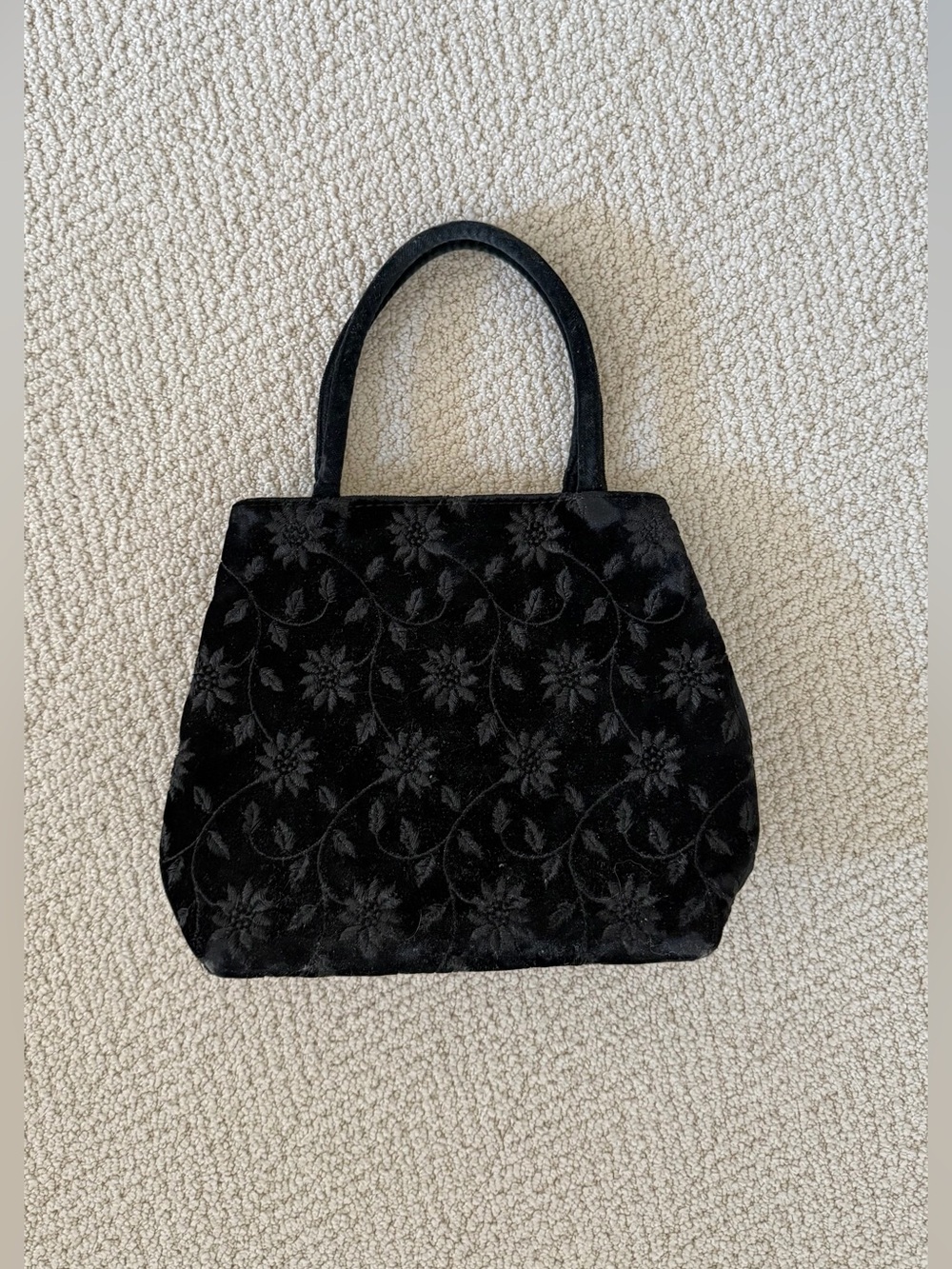 Vintage black embroidered bag